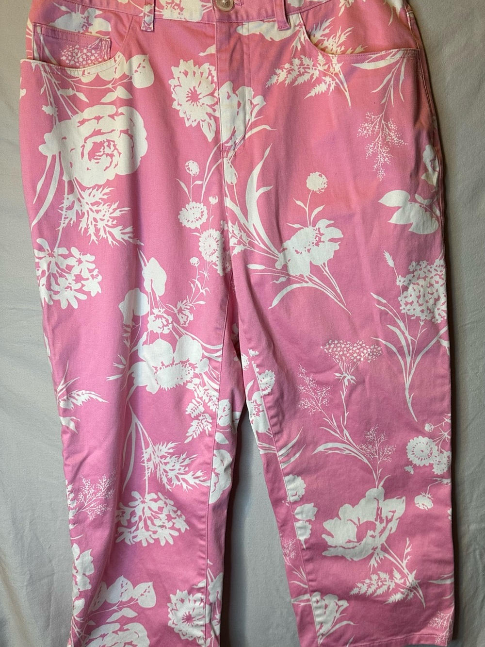 Lauren Ralph Lauren Pink and White Floral Capri Pants